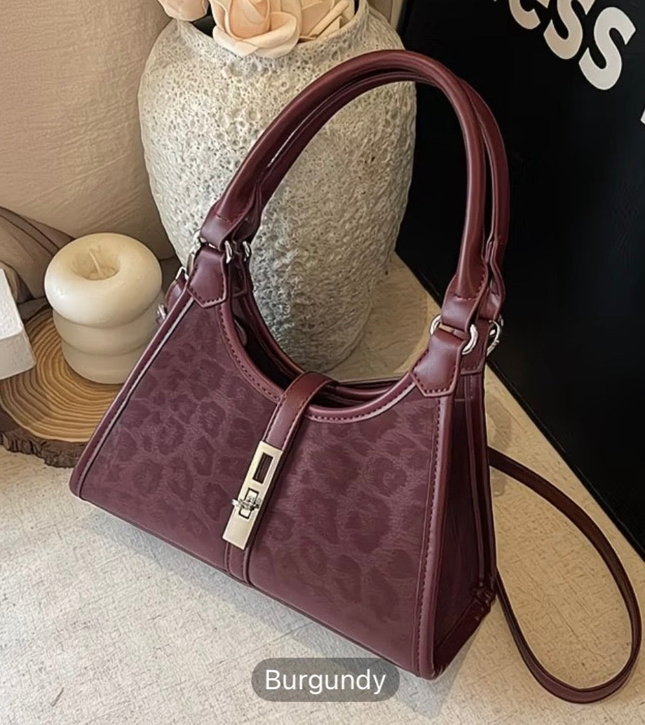 Elegant Leopard print shoulder crossbody purse