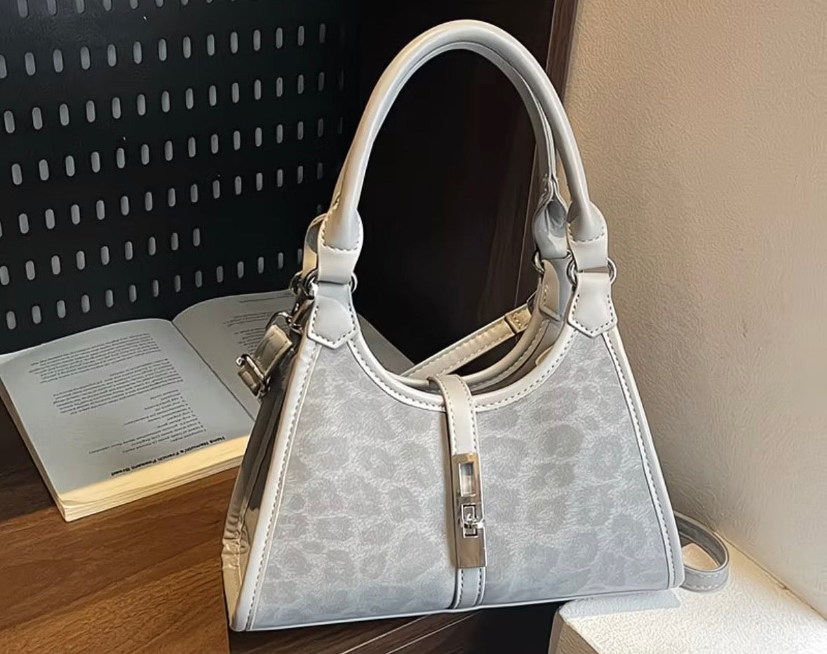 Elegant Leopard print shoulder crossbody purse