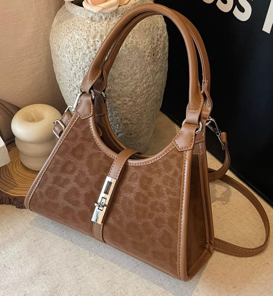 Elegant Leopard print shoulder crossbody purse